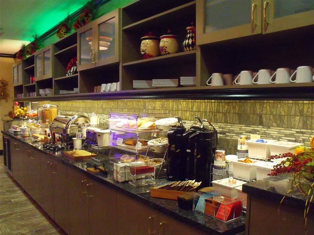 Best Western Plus Emerald Inn & Suites Garden City Εστιατόριο φωτογραφία