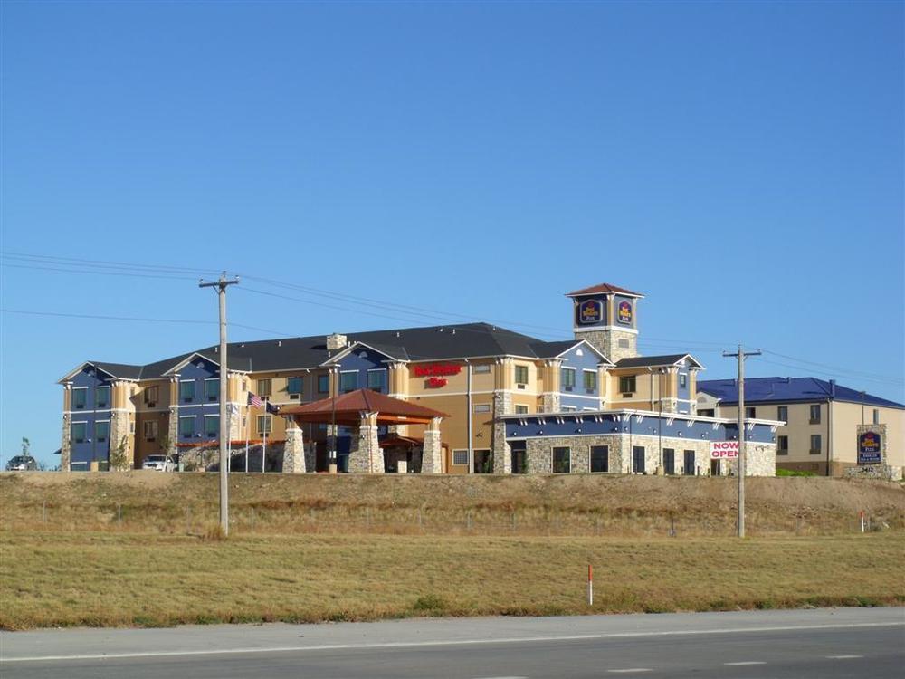Best Western Plus Emerald Inn & Suites Garden City Εξωτερικό φωτογραφία