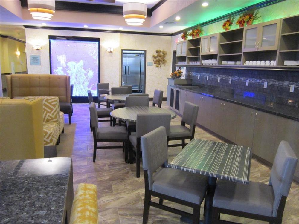 Best Western Plus Emerald Inn & Suites Garden City Εστιατόριο φωτογραφία